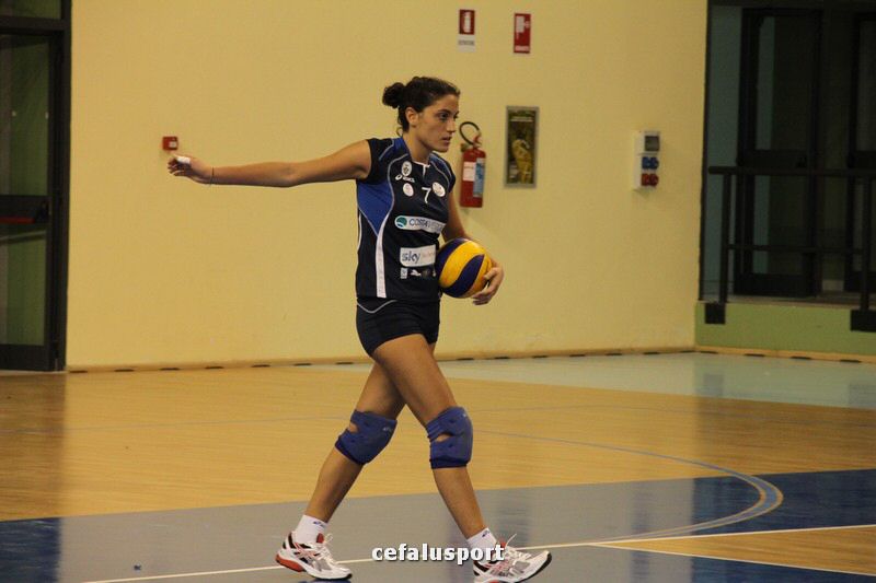 111030 volley 027_tn.jpg
